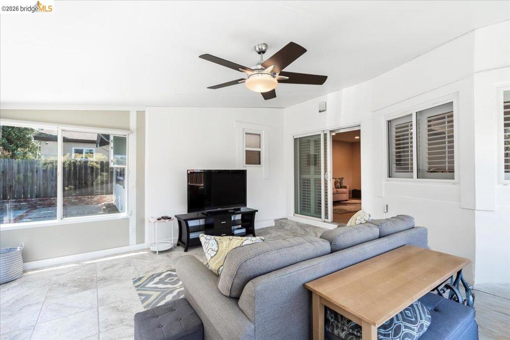 14787 Oleander St Property Photo 24