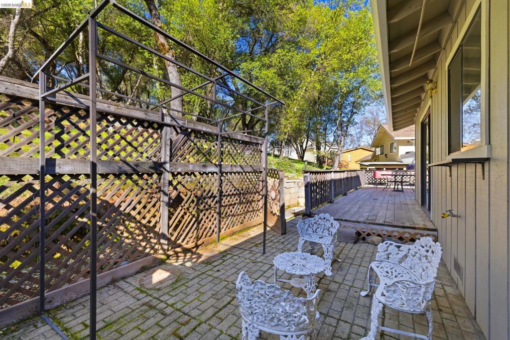 12796 Cresthaven Dr Property Photo 30