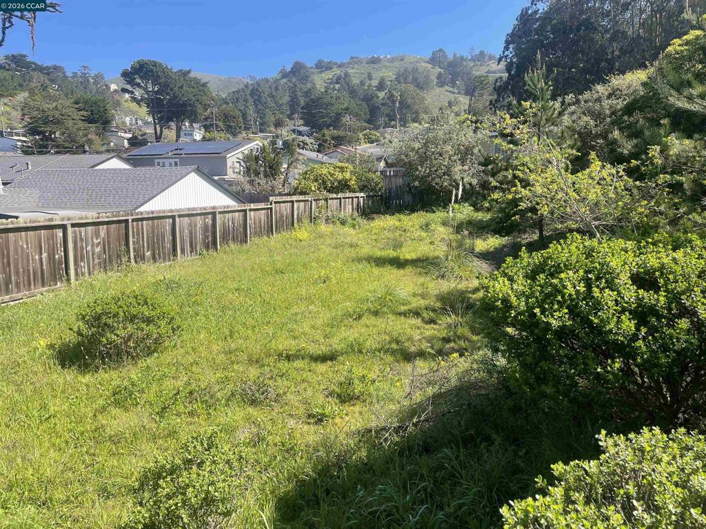 490 Clarendon Rd Property Photo 4