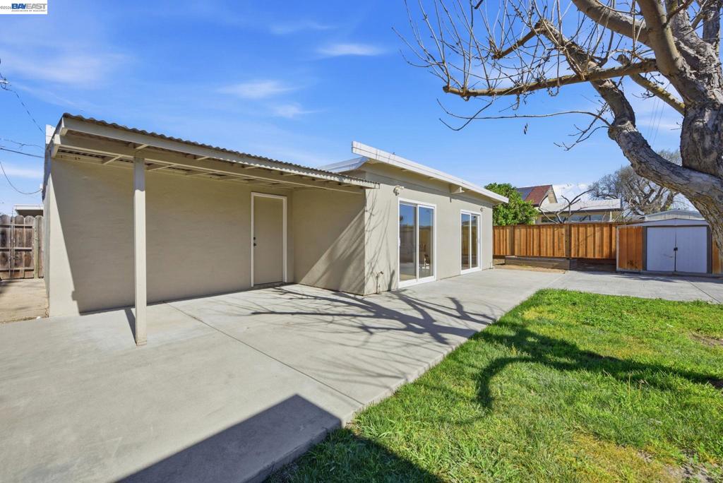 4498 Ladner St Property Photo 36