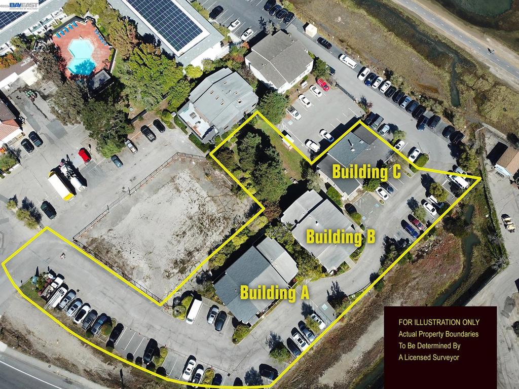 150 Shoreline Hwy Property Photo 2
