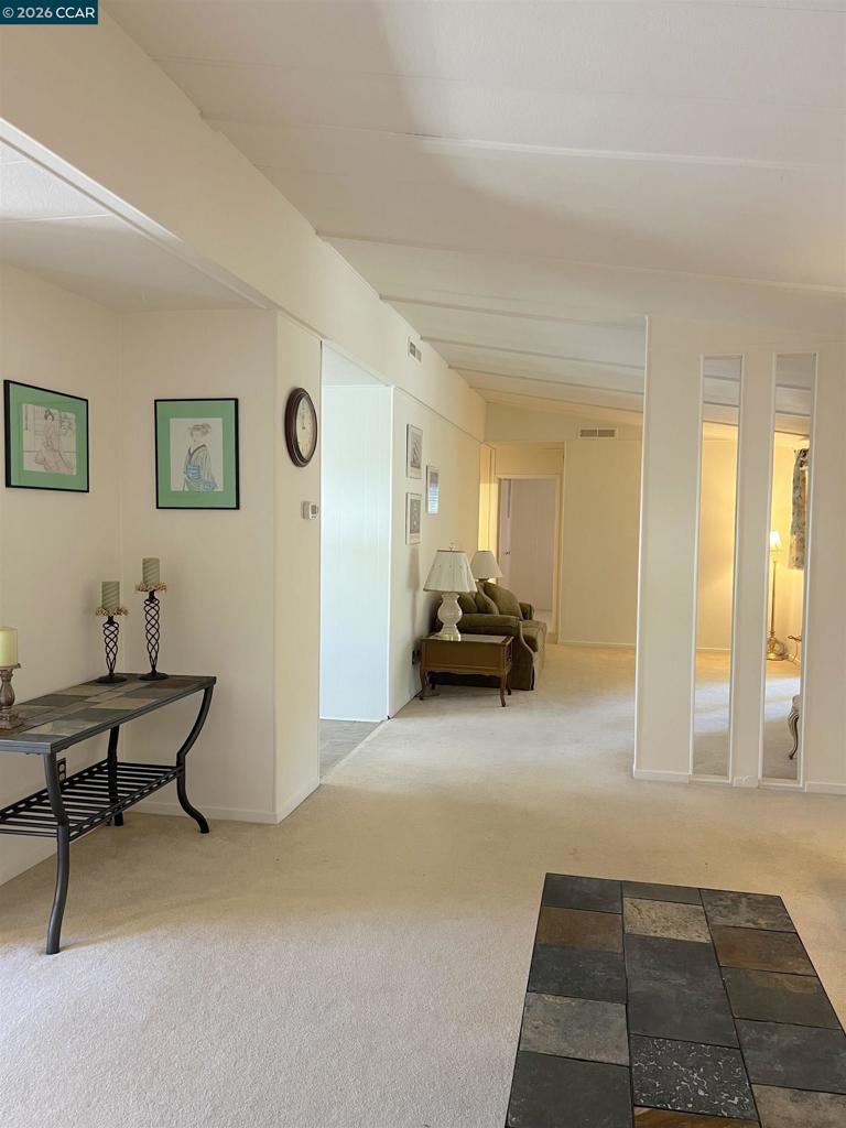 198 Kona Cir Property Photo 11