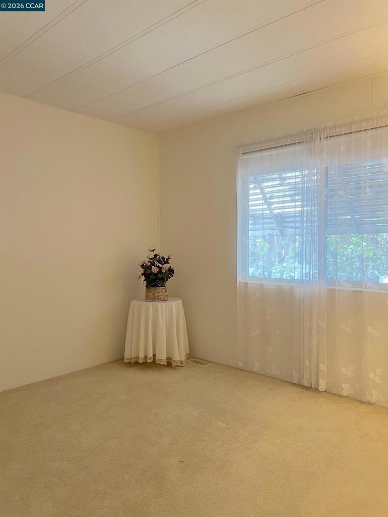 198 Kona Cir Property Photo 13