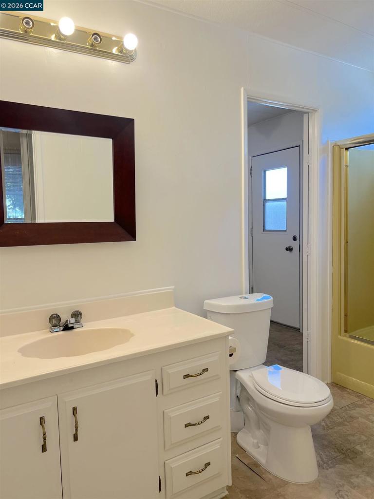 198 Kona Cir Property Photo 16