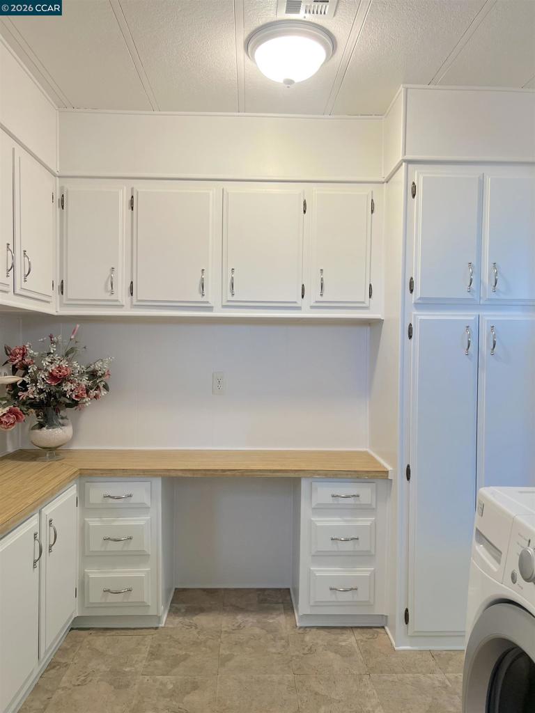 198 Kona Cir Property Photo 25