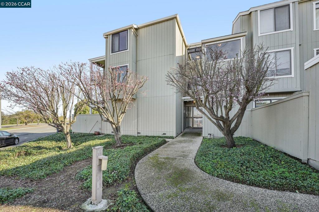 2 Lakeview Ct Property Photo 35