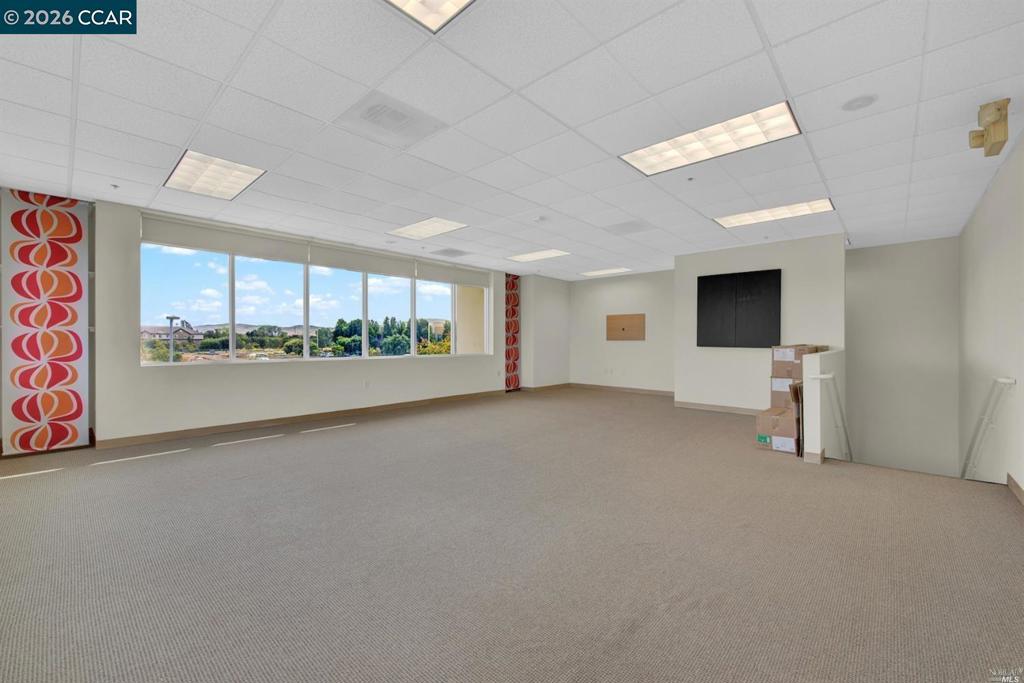 4725 Mangels Blvd Property Photo 8