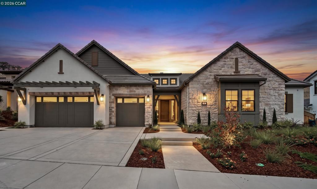 19 Charolais Court Property Photo 1