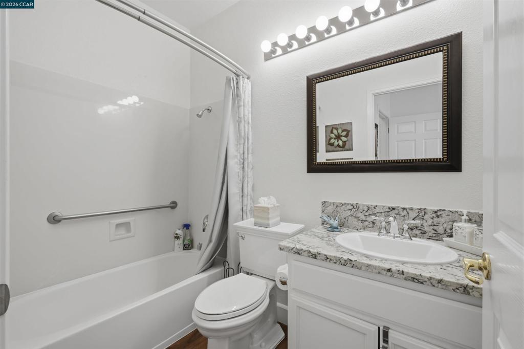 1463 Bismarck Ln Property Photo 21