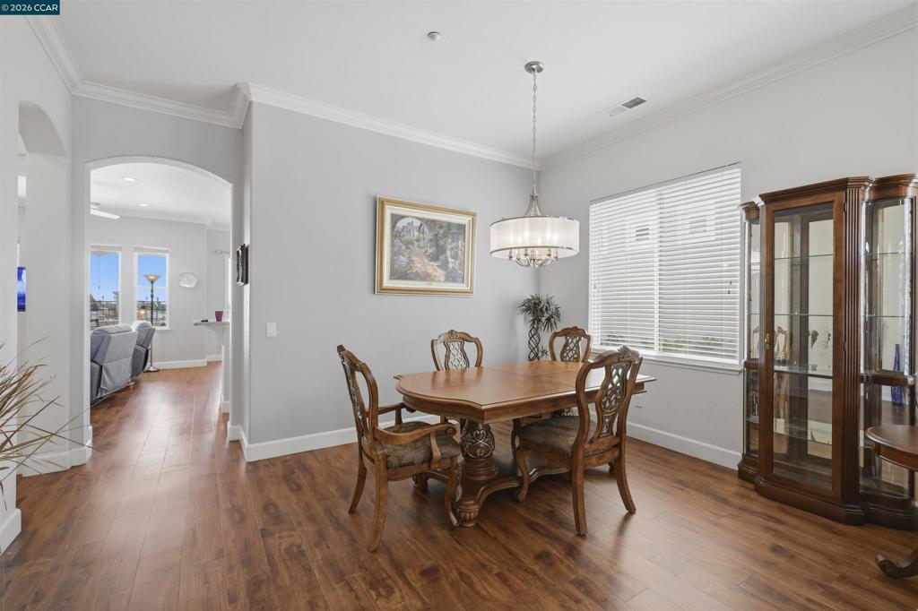 1463 Bismarck Ln Property Photo 24