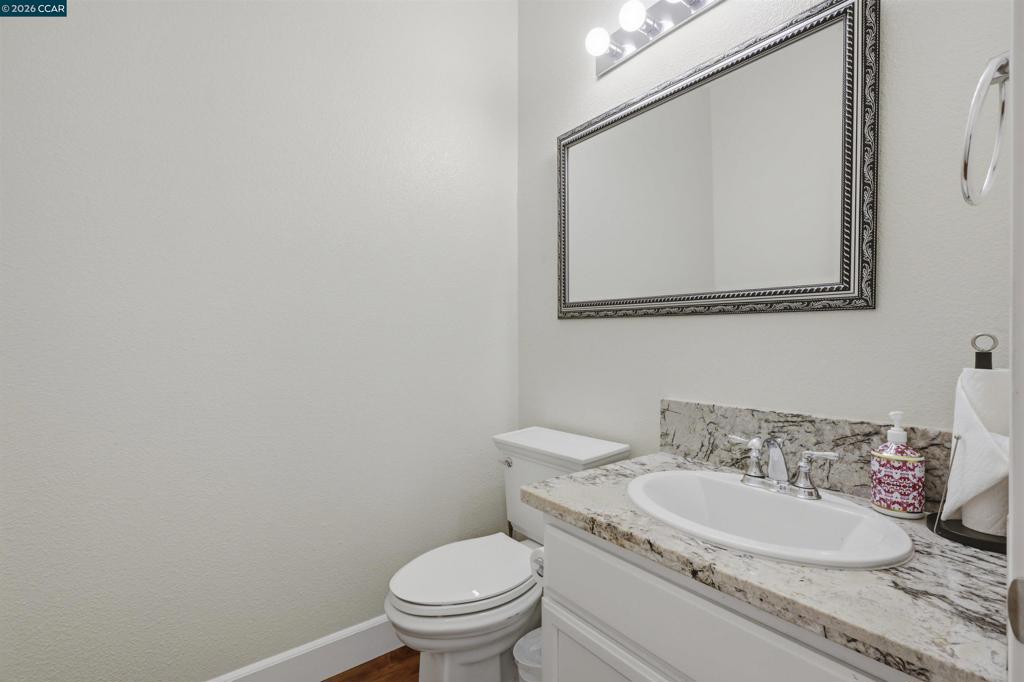 1463 Bismarck Ln Property Photo 27