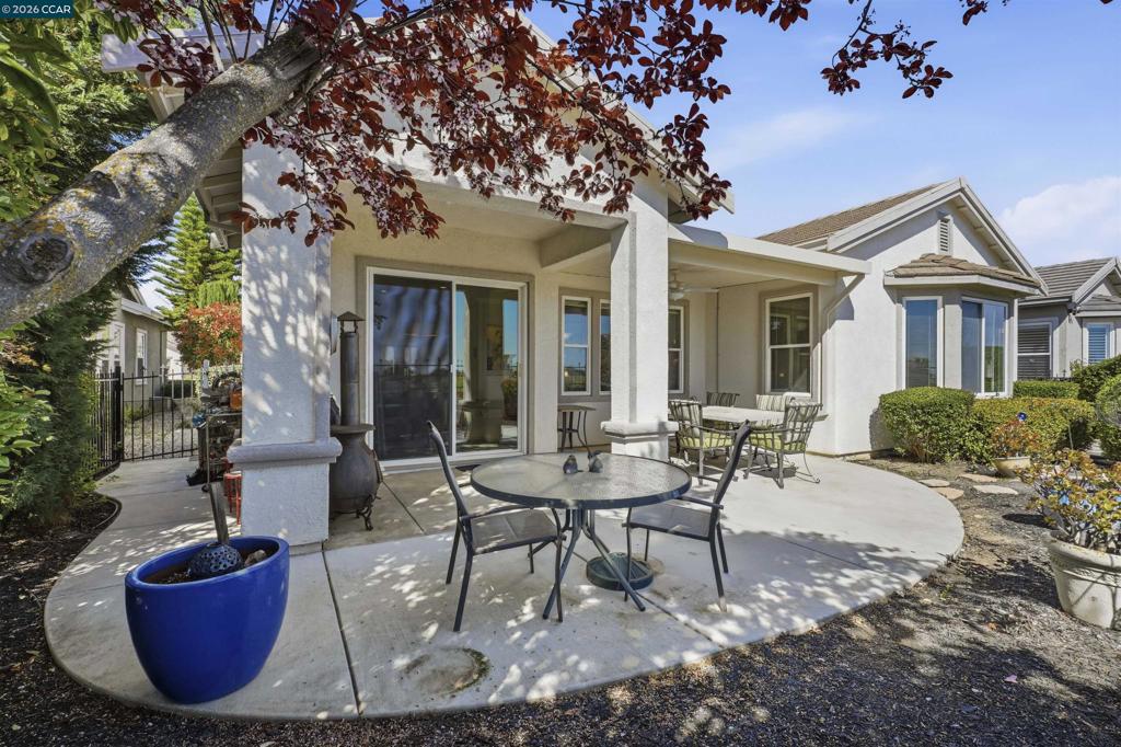 1463 Bismarck Ln Property Photo 33