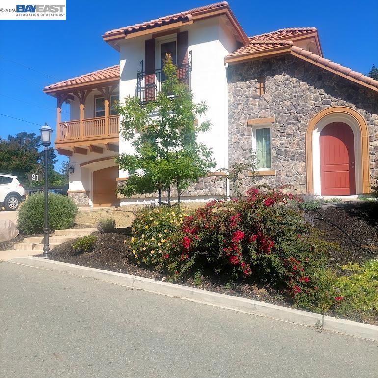 21 Withers Court Property Photo 1