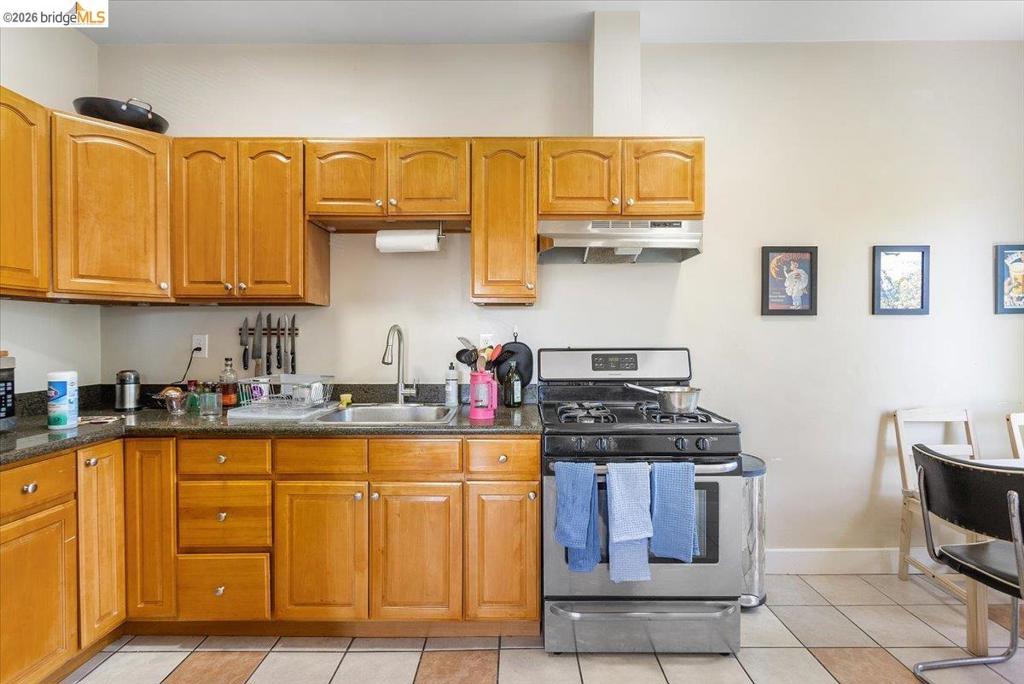 1036 60th Street Property Photo 9