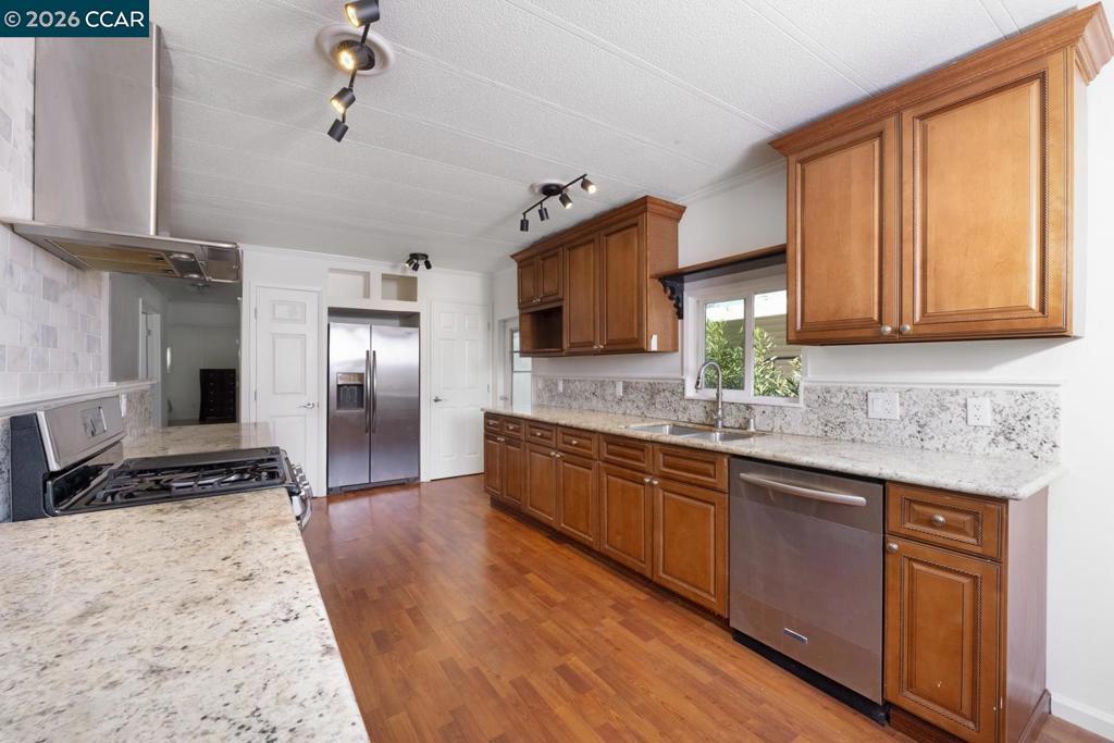 2159 Dalis Drive Property Photo 6