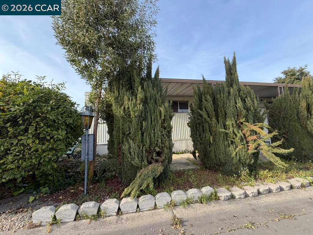 28227 Murcia St Property Photo 2