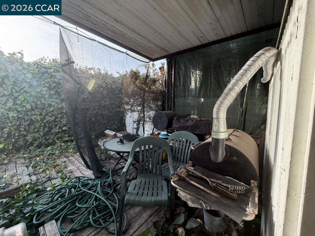 28227 Murcia St Property Photo 6
