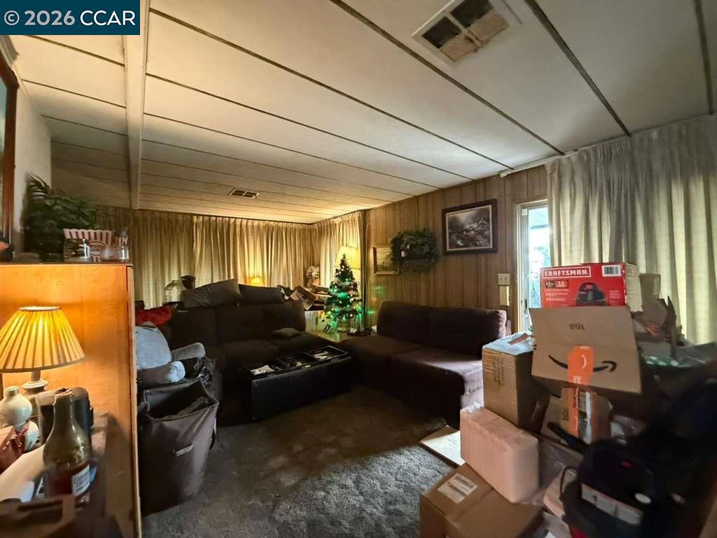 28227 Murcia St Property Photo 11