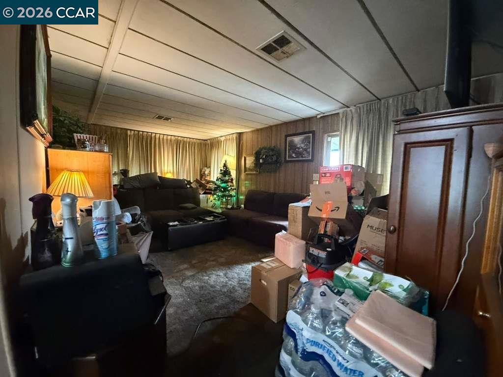 28227 Murcia St Property Photo 12