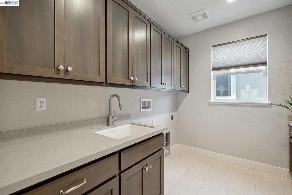 1508 Millennium Way Property Photo 32