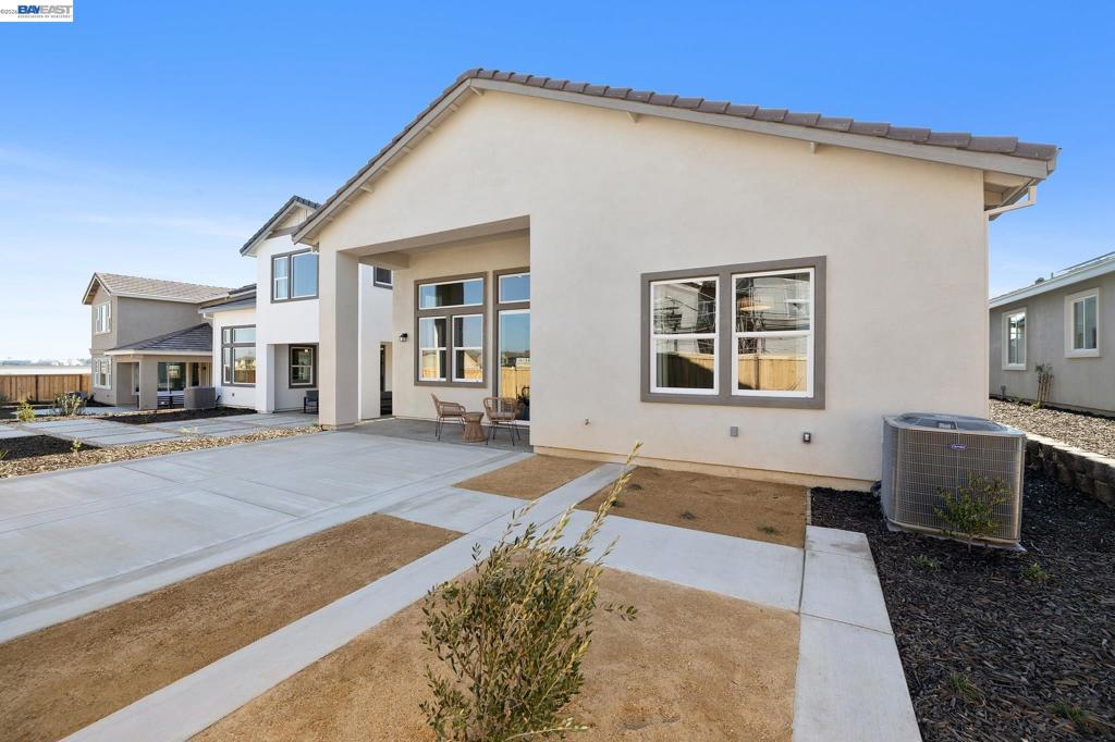 1508 Millennium Way Property Photo 48