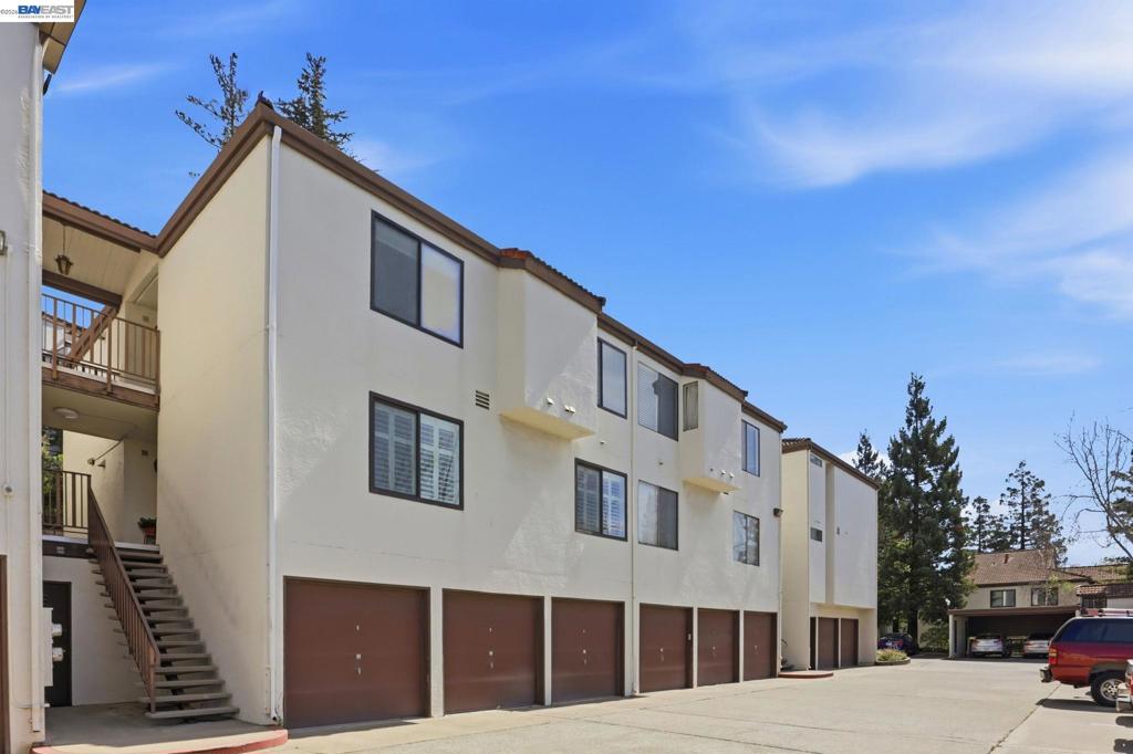 21109 Gary Dr 220 Property Photo 1