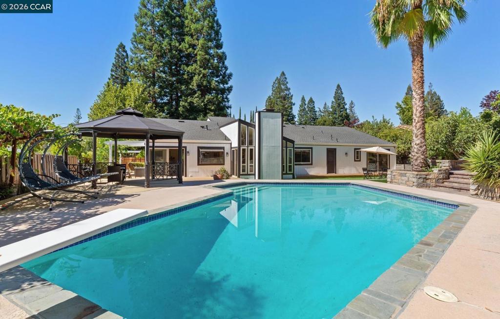 865 El Cerro Blvd Property Photo