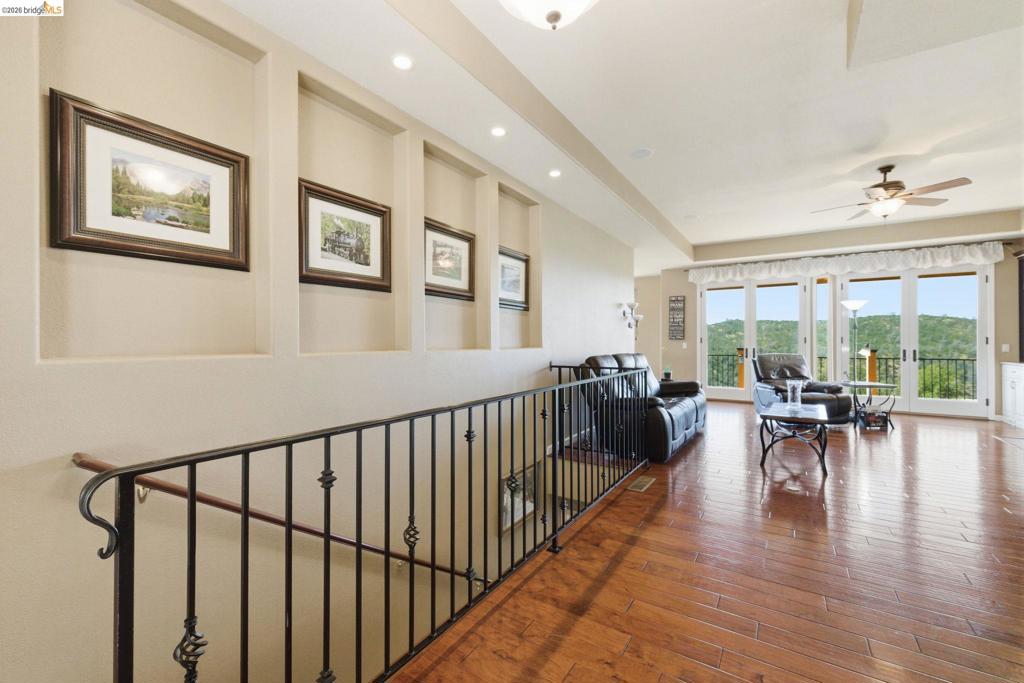 12808 Mammoth Mine Road Property Photo 6