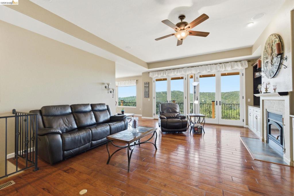 12808 Mammoth Mine Road Property Photo 11