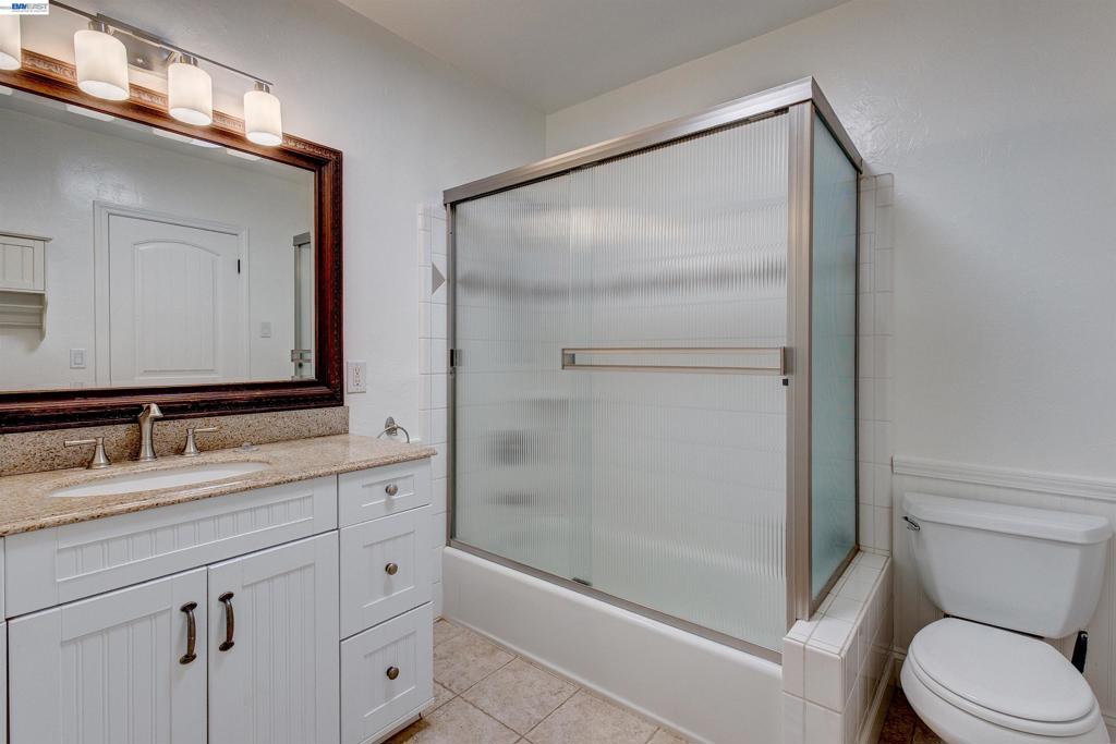 35600 Lasiandra Ln Property Photo 12