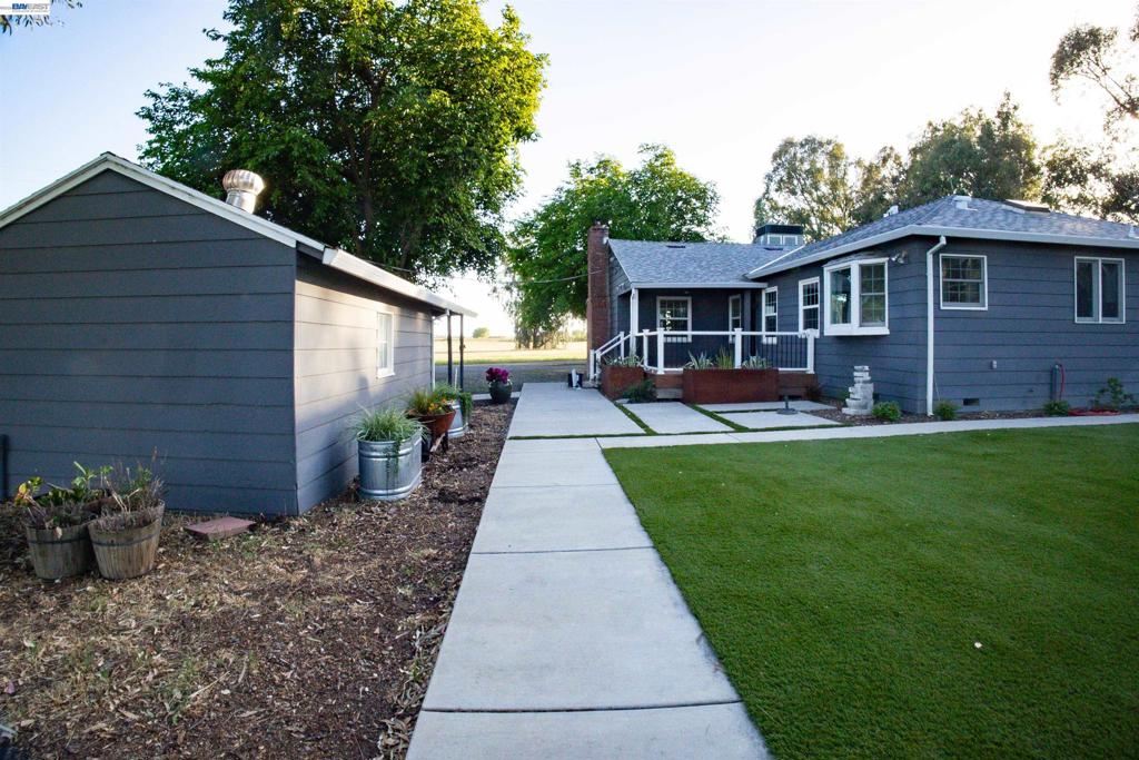 35600 Lasiandra Ln Property Photo 22