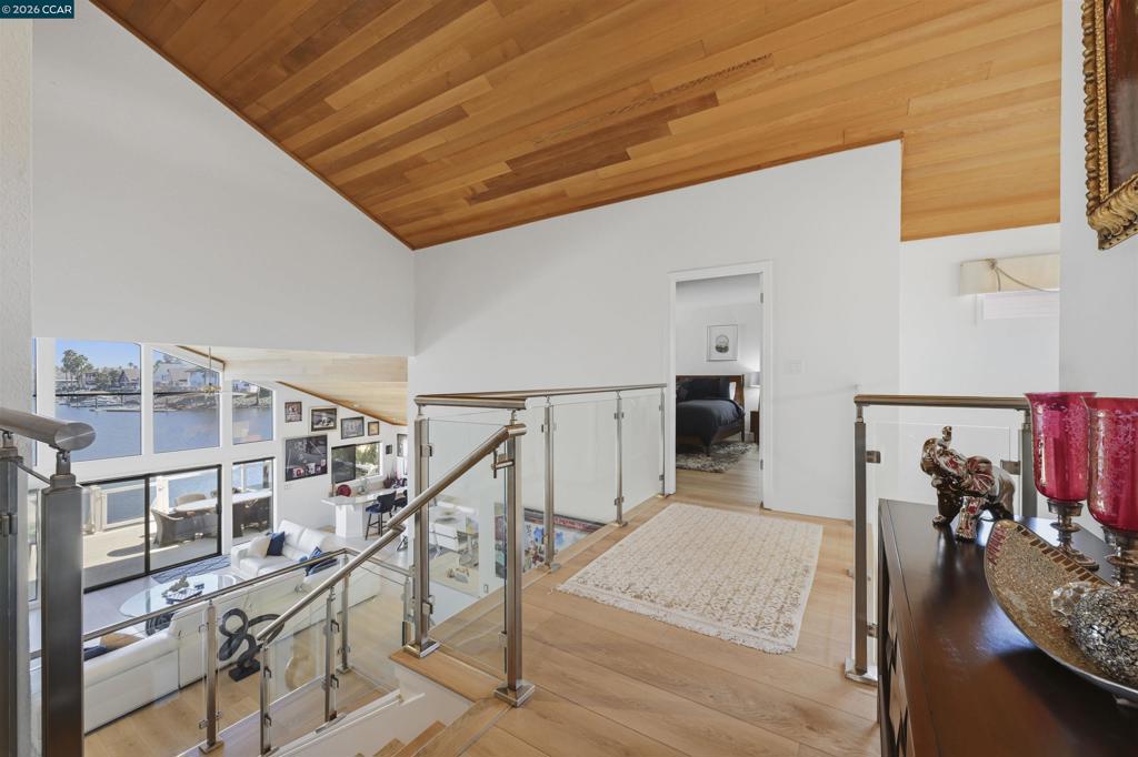 2027 Windward Pt Property Photo 31