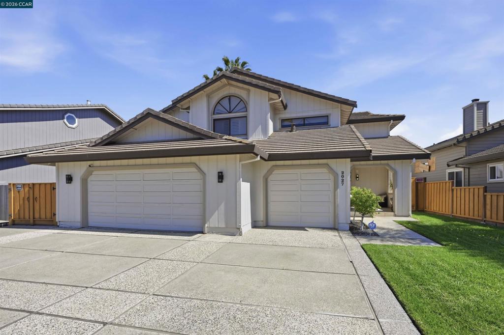 2027 Windward Pt Property Photo 52
