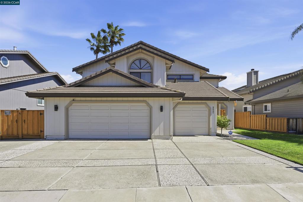 2027 Windward Pt Property Photo 53