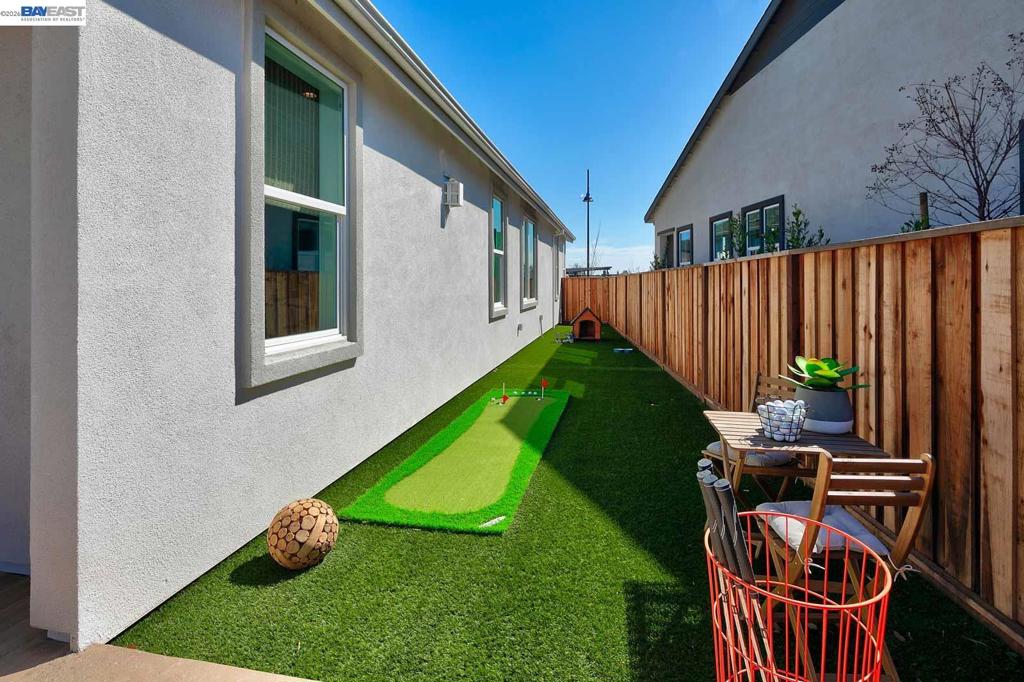927 Conrad Street Property Photo 31