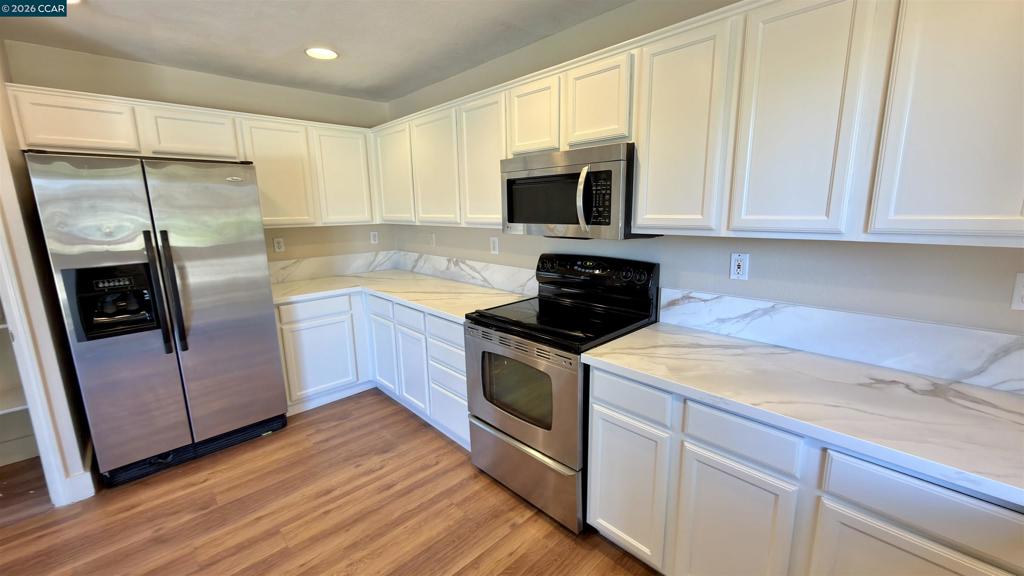 5104 Trailridge Ct Property Photo 5