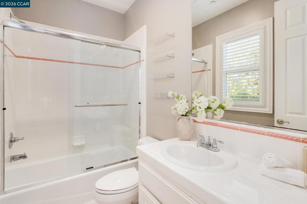 3432 Ashbourne Cir Property Photo 30