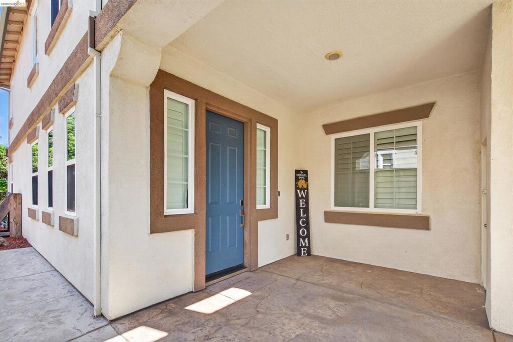 2631 Torrey Pines Dr Property Photo 9