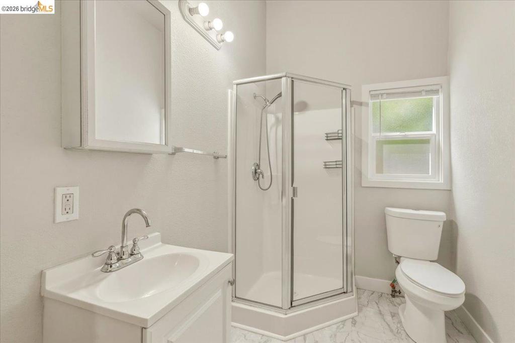 2529 Ellsworth St Property Photo 20