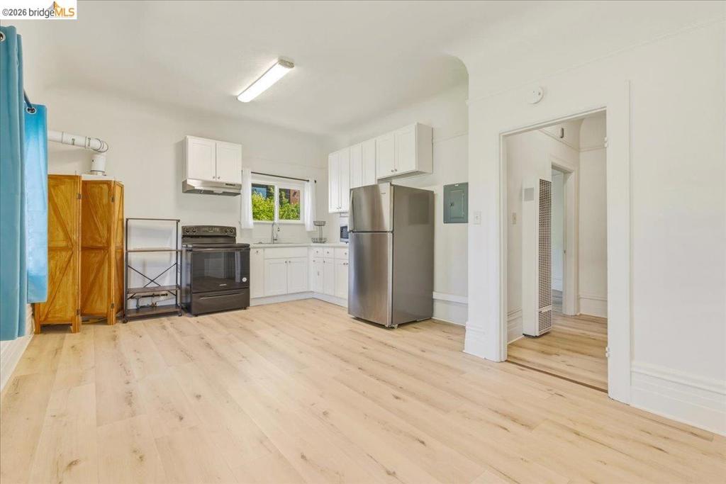 2529 Ellsworth St Property Photo 27
