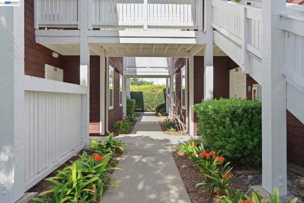 22 Marina Lakes Dr Property Photo 22