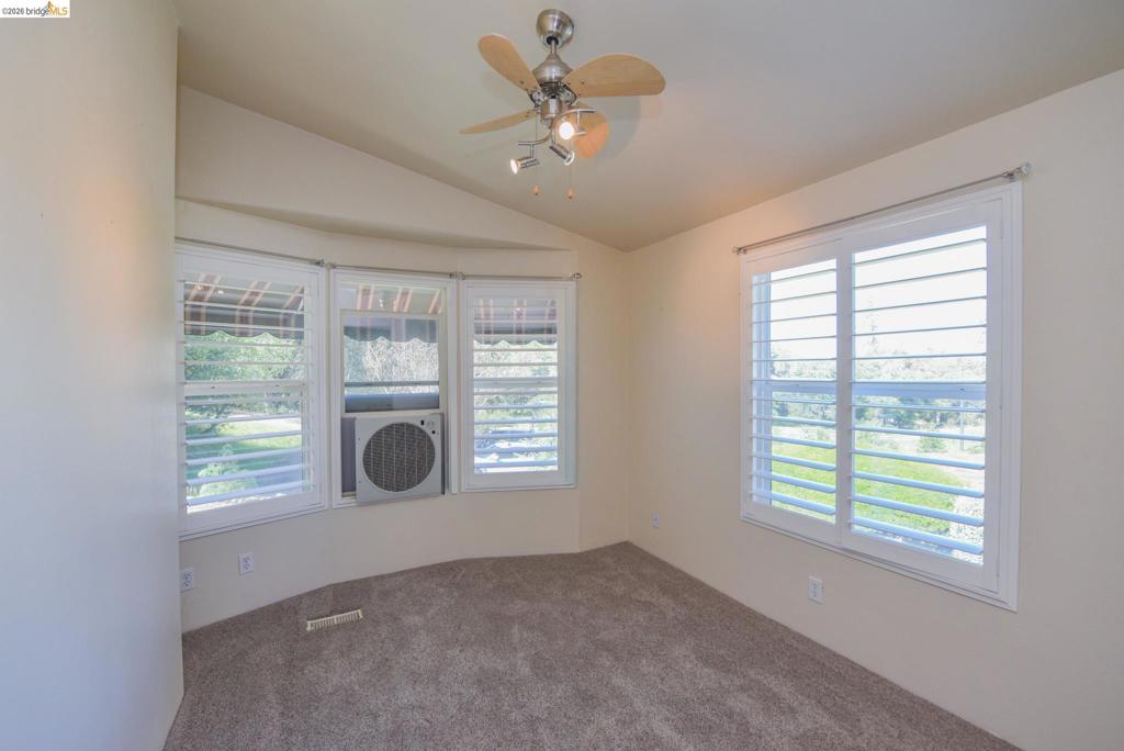 23732 Parrots Ferry Rd. Property Photo 10