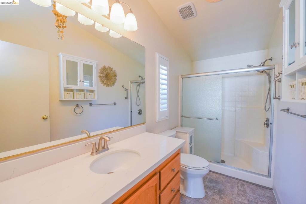23732 Parrots Ferry Rd. Property Photo 20