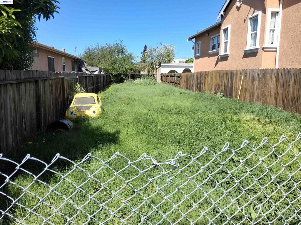1327 97th Ave Property Photo 1