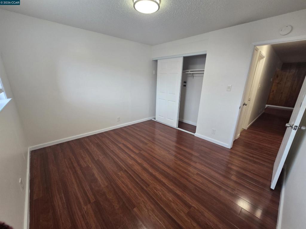 2341 21st St Property Photo 6