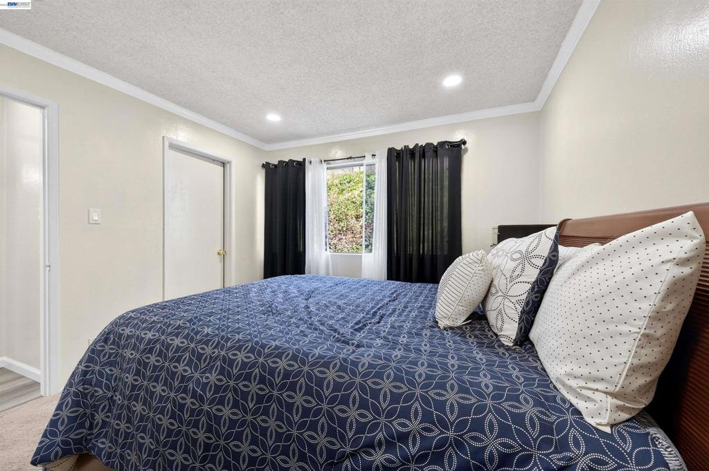 355 Parkview Terrace B9 Property Photo 18