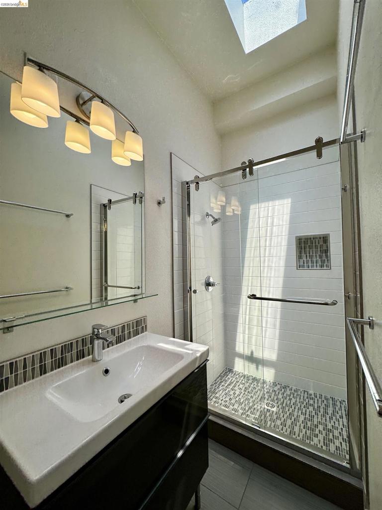 2401 San Pablo Ave Property Photo 17