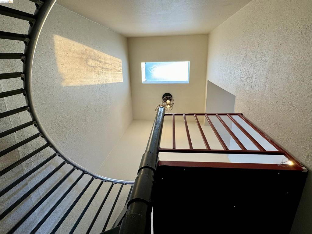 2401 San Pablo Ave Property Photo 24