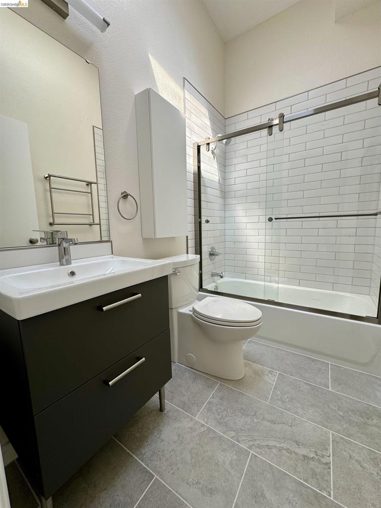 2401 San Pablo Ave Property Photo 42