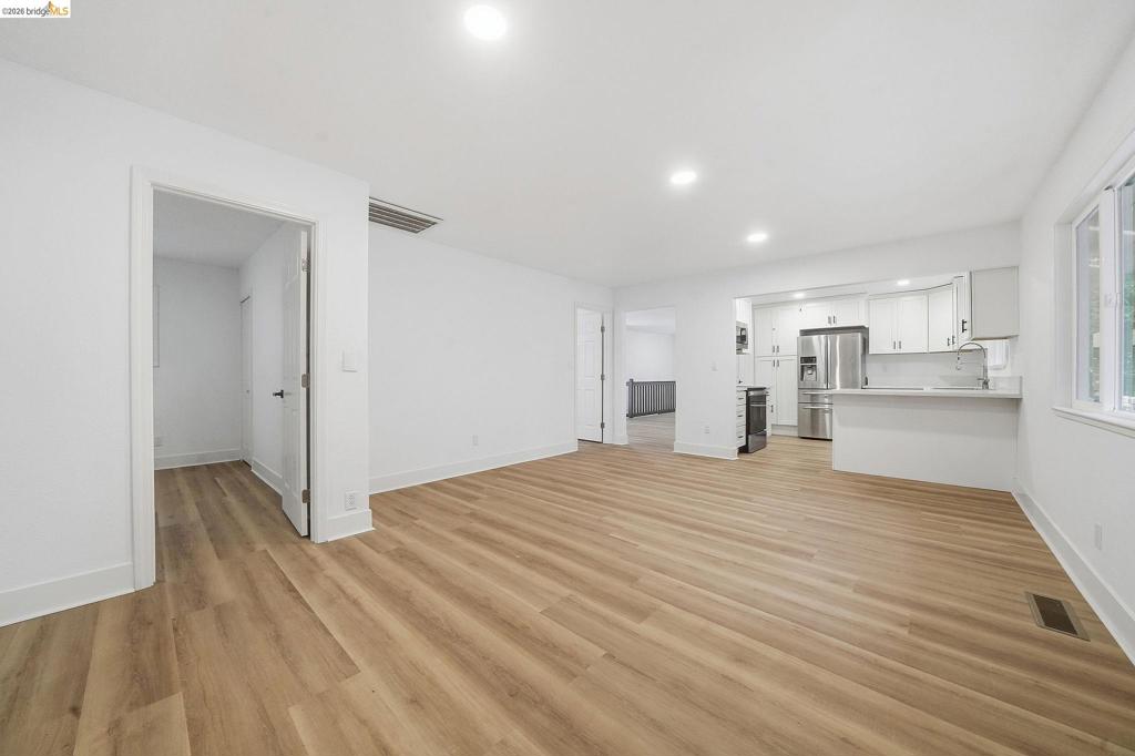 23656 Lightning Ln Property Photo 11